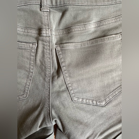 Army green/grey jean shorts by Sol - Picture 4 of 5